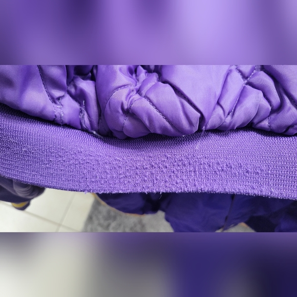 GUC Vintage 90's Minnesota Vikings Jacket - Picture 9 of 15